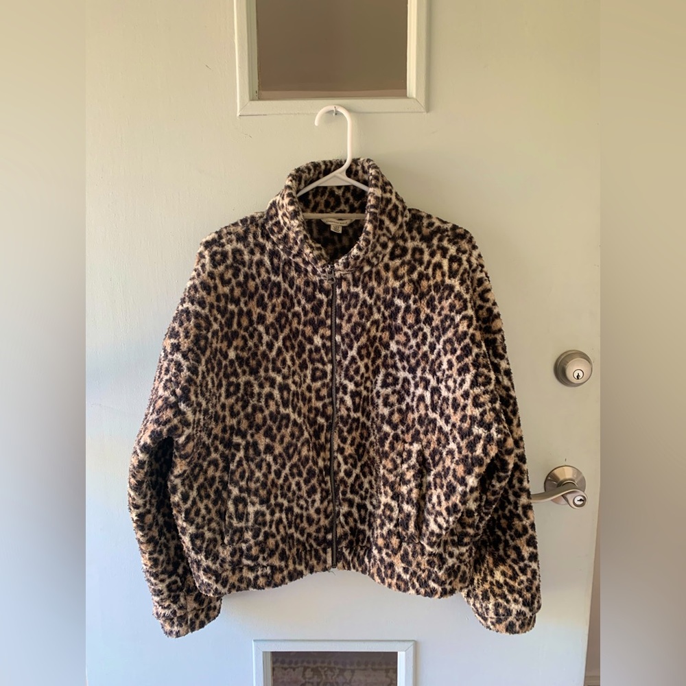 American Eagle Sherpa jacket size Large